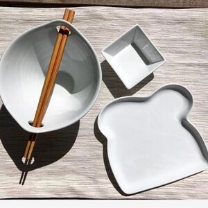 Crate & Barrel - White Square Ceramic Dip Bowls (Set of 4)